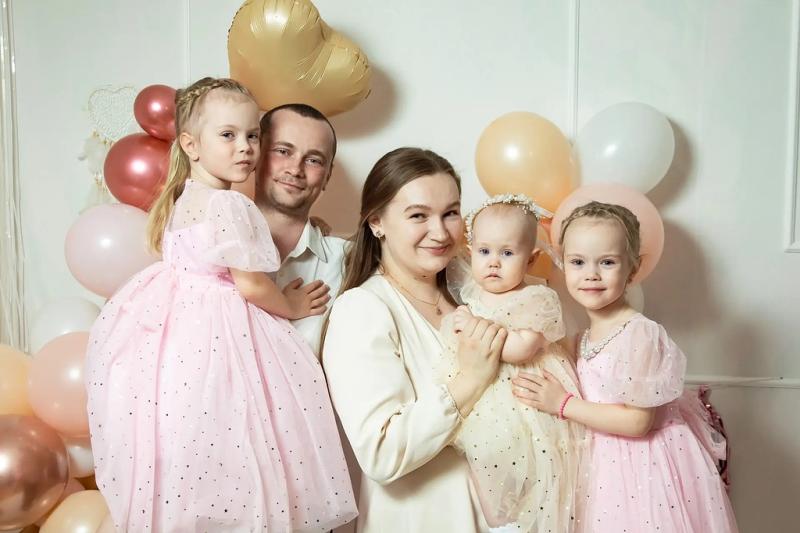 В КУРГАНСКОЙ ОБЛАСТИ ОПРЕДЕЛЕНЫ ПОБЕДИТЕЛИ РЕГИОНАЛЬНОГО ЭТАПА ВСЕРОССИЙСКОГО КОНКУРСА «СЕМЬЯ ГОДА» В 2026 ГОДУ